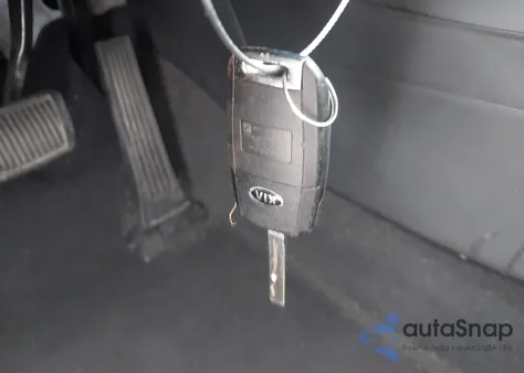 2019 Kia Soul z USA, uszkodzony, nr VIN KNDJN2A20K7694622